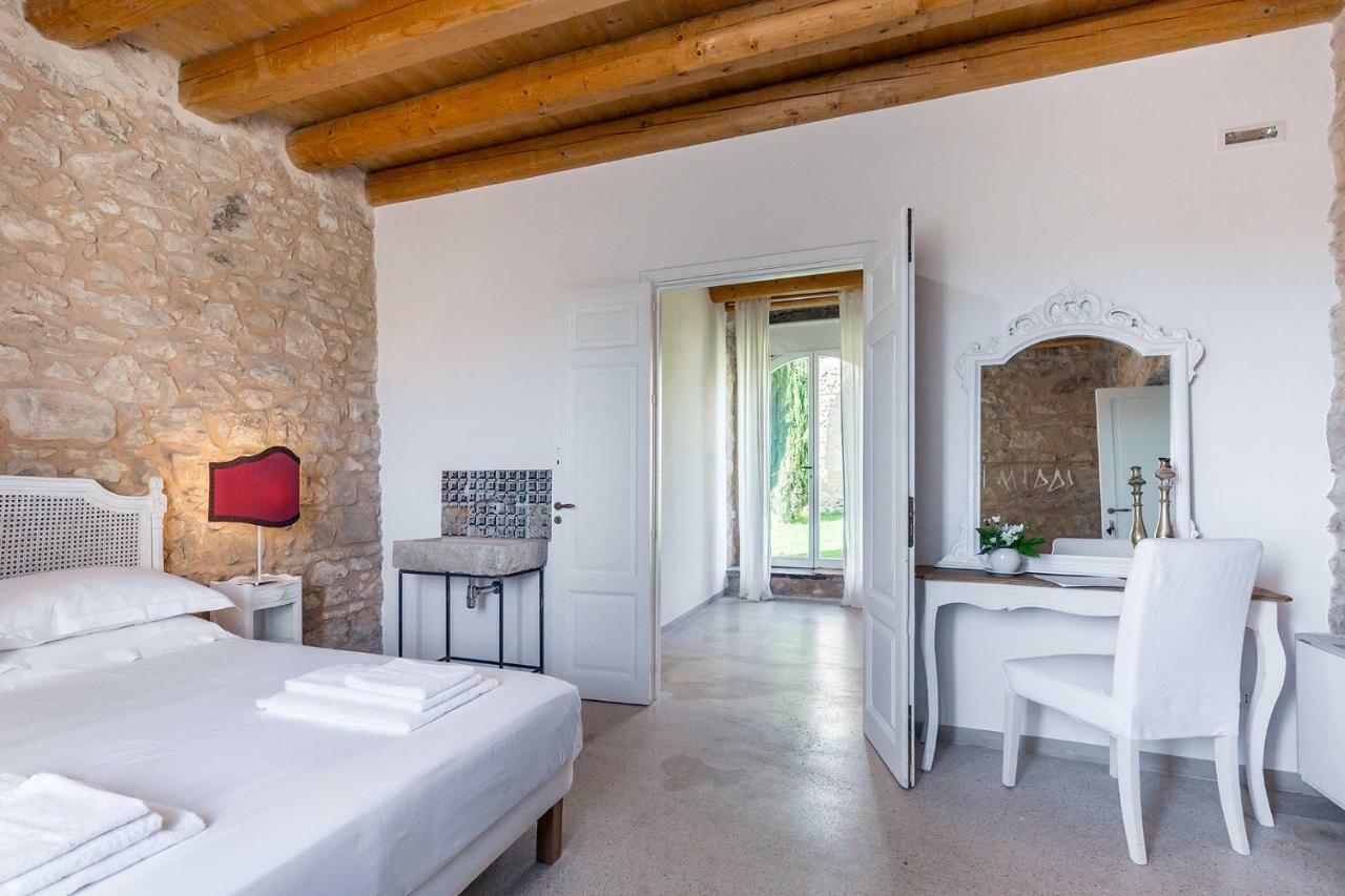 Baglio Occhipinti Alloggio per agriturismo *